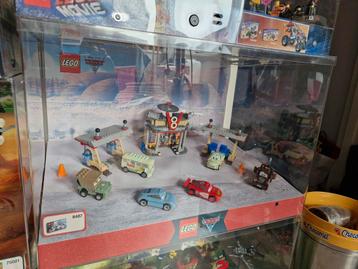 Lego Cars 8487 Flo's V8 Café Display beschikbaar voor biedingen