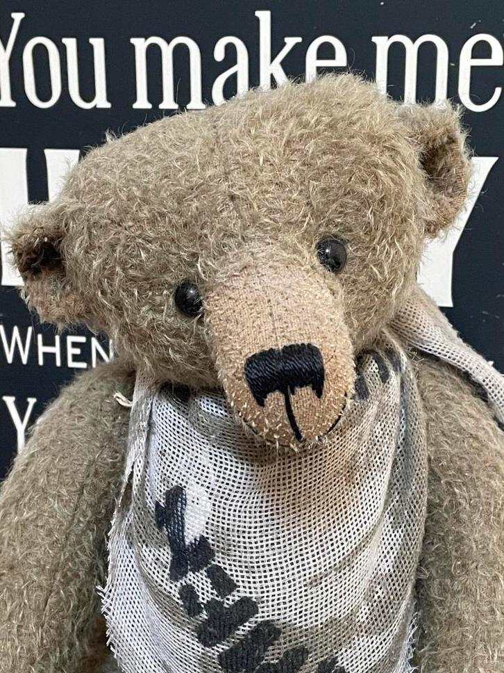 Prachtige grote artist mohair teddybeer, Verzamelen, Beren en Cherished Teddies, Zo goed als nieuw, Stoffen beer, Overige merken