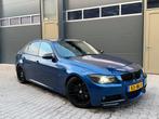 BMW 3-Serie 330D E90 M-Pakket LE MANS BLAUW, Auto's, Automaat, 1800 kg, Zwart, 2993 cc