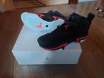 Nike Air Jordan 36 infrared - maat 41 / US 8, Kleding | Heren, Schoenen, Nieuw, Ophalen of Verzenden, Nike Air Jordan, Sportschoenen