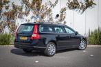 Volvo V70 T4 Aut. Limited Edition | Stoelverwarming | Naviga, Auto's, Gebruikt, Zwart, 4 cilinders, Zwart