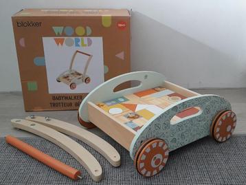 Vrolijke Blokkenkar - Babywalker jungle beschikbaar voor biedingen