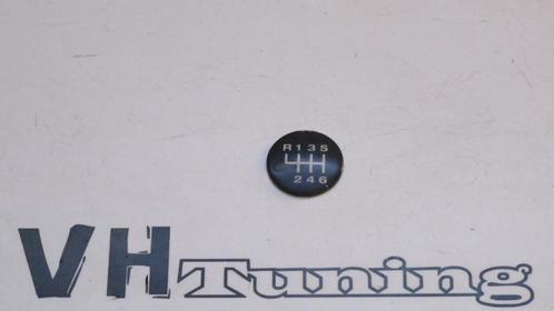 3D logo versnellingspook aanduiding 30mm 6 versnellingen, Auto diversen, Tuning en Styling, Ophalen of Verzenden