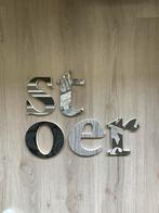 Vijf letters, Ophalen of Verzenden, Gebruikt