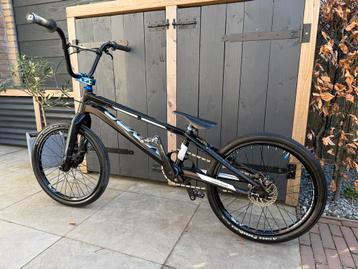 Meybo bmx PRO22,5 beschikbaar voor biedingen