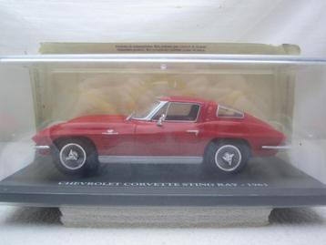 Chevrolet Corvette Stingray C2 1963 rood 1:24 Atlas beschikbaar voor biedingen