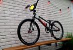 Meybo Holeshot Expert XL 2022 zwart rood carbon, Fietsen en Brommers, Ophalen, Zo goed als nieuw, Aluminium