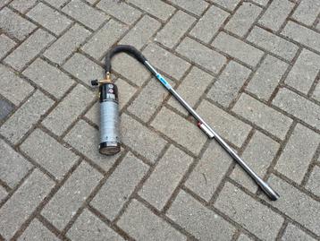 Onkruidbrander met piezo ontsteking. beschikbaar voor biedingen