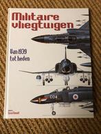Militaire vliegtuigen vanaf 1939 boek , 111 blz plezier . pr, Boek of Tijdschrift, Gebruikt, Ophalen of Verzenden