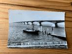Ansichtkaart Oosterscheldebrug, noord beveland schouwen, Ophalen of Verzenden, Noord-Holland