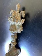 Oude bronzen Phurba rituele boeddhistische dolk Nepal, Tibet, Ophalen