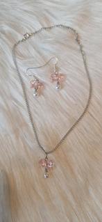 Handgemaakt Ketting & Oorbellen Setje, Nieuw, Ophalen of Verzenden, Roze, Overige materialen