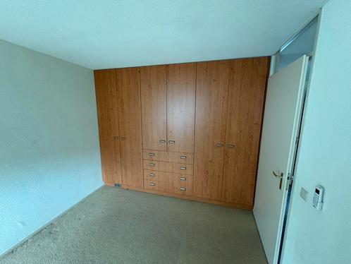 Good solid kast, Huis en Inrichting, Kasten | Kledingkasten, Nieuw, Minder dan 100 cm, 200 cm of meer, 25 tot 50 cm, Eikenhout
