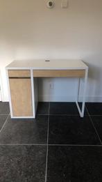 Bureau compact (Ikea) met kabelgoot, Huis en Inrichting, Bureaus, Gebruikt, Ophalen