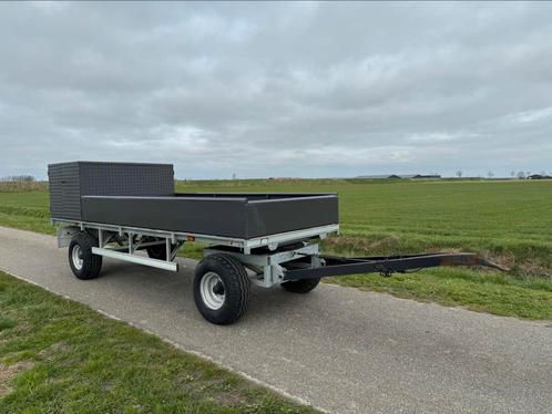 Bakkenwagen voor mobiele kraan 525x180, Zakelijke goederen, Agrarisch | Werktuigen, Ophalen of Verzenden