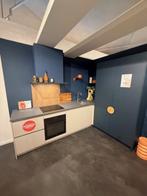 Showroomkeuken tot 50% korting, Huis en Inrichting, Keuken | Keukenelementen, Ophalen, 100 tot 150 cm, Nieuw, Grijs