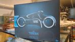 Hot toys tron light cycle flynn retro rare Disney, Ophalen of Verzenden, Gebruikt