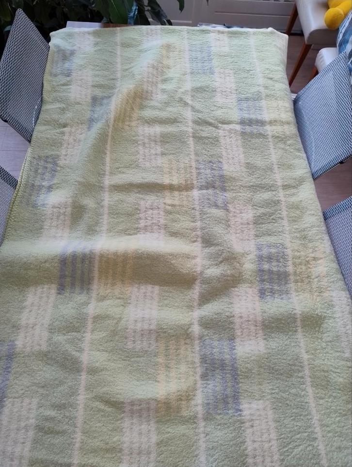 Vintage Aabe Wollen Deken - Groen/Wit, Huis en Inrichting, Stoffering | Tapijten en Kleden, Gebruikt, Rechthoekig, Wit, Groen
