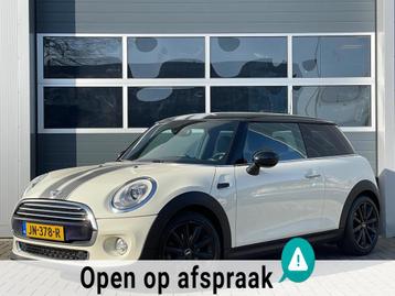 Mini 1.5 Cooper Serious Business | Navi | Xenon | Keyless |  beschikbaar voor biedingen