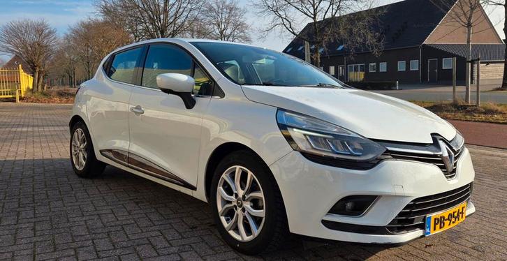 Renault Clio Intens 90pk Eco2 S&S Wit, Auto's, Renault, Particulier, Clio, ABS, Benzine, B, Hatchback, Handgeschakeld, Geïmporteerd