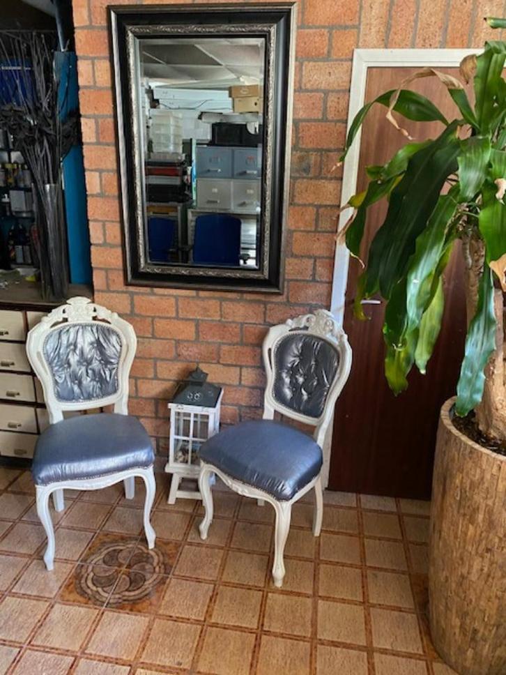 brocante set v spiegel/stoelen en lantaarn, Antiek en Kunst, Curiosa en Brocante, Ophalen