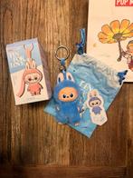 Labubu Pin for Love Blauw - Popmart letter O, Ophalen of Verzenden, Nieuw, Knuffel of Figuurtje