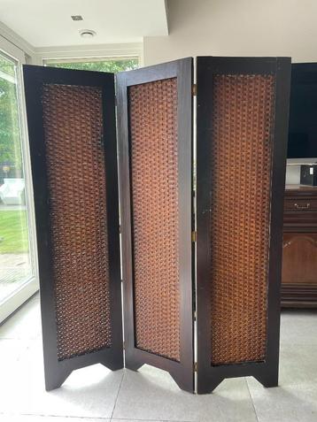 Roomdivider beschikbaar voor biedingen