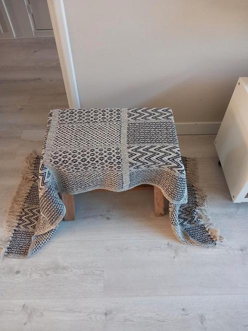 Woonkleed, Huis en Inrichting, Woonaccessoires | Plaids en Woondekens, Zo goed als nieuw, Ophalen of Verzenden