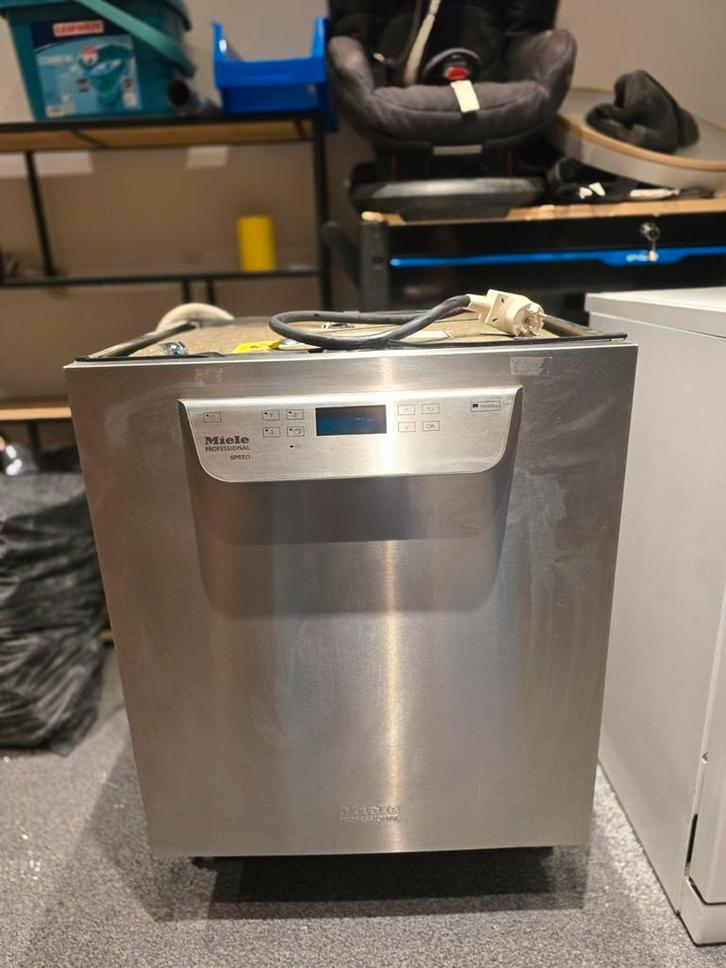 Miele Professional PG8056 speed Vaatwasser horeca, Witgoed en Apparatuur, Vaatwasmachines, Gebruikt, Vrijstaand, 85 tot 90 cm