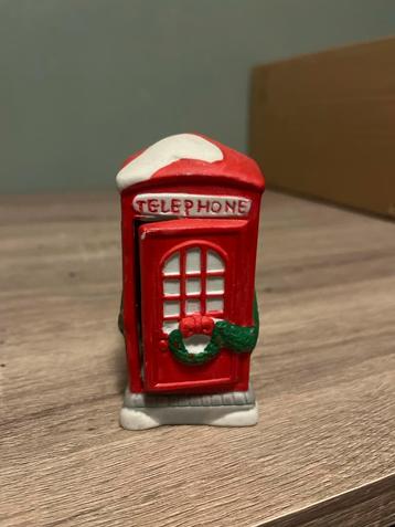 Telefooncel Kerstdorp beschikbaar voor biedingen