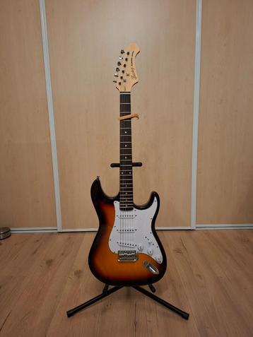 Fazley FST118 Sunburst + Devine GIT3 PRO kabel beschikbaar voor biedingen