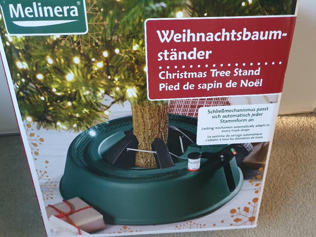 (kerst) boom standaard 2 euro / ophalen, Ophalen, Zo goed als nieuw