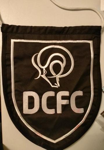 Derby County FC DCFC the Rams voetbal vaan vaantje Engeland  beschikbaar voor biedingen