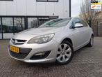 Opel Astra 1.4 Turbo 140PK AIRCO/NAVI/TREKHAAK/6BAK/PDC/CRUI, Auto's, Voorwielaandrijving, Euro 5, Stof, Gebruikt