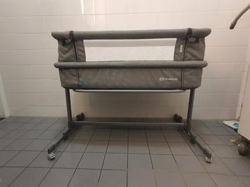 Kinderkraft co-sleeper met instelling voor baby’s met reflux beschikbaar voor biedingen