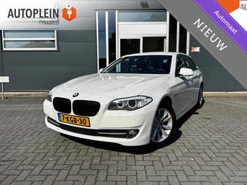 BMW 5-serie Touring 528xi High Executive *Climate*|Navi|NL A beschikbaar voor biedingen