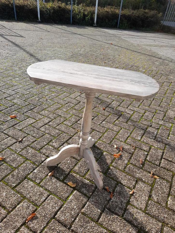 Landelijke bijzet  tafeltje, Huis en Inrichting, Tafels | Bijzettafels, Zo goed als nieuw, Rechthoekig, 60 cm of meer, 75 cm of meer