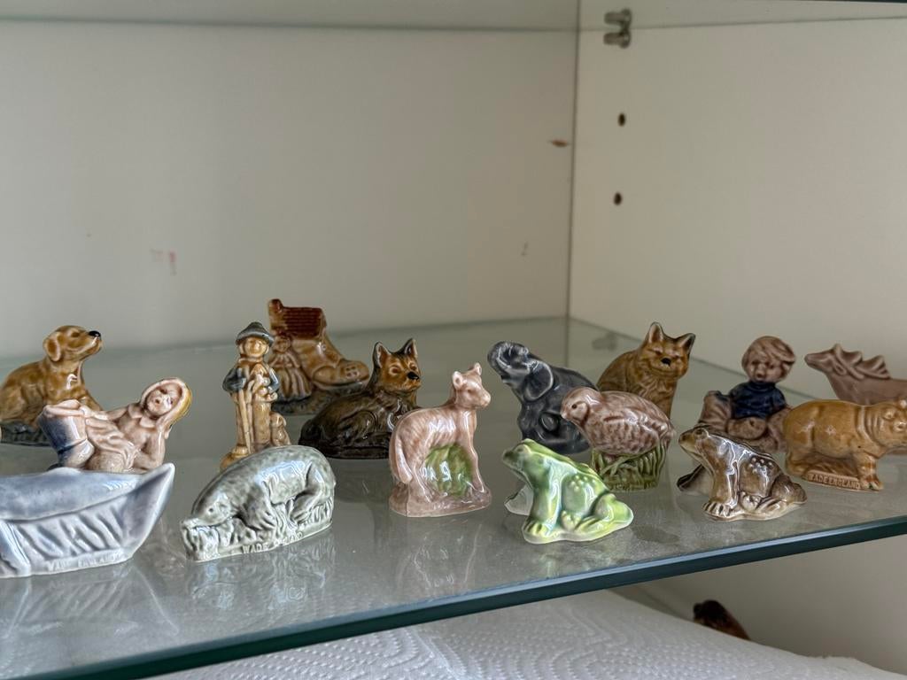 Verzameling kleine Wade beeldjes, Verzamelen, Ophalen