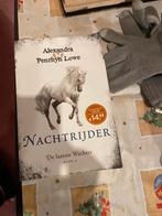 Nachtrijder - Alexandra Penrhyn Lowe (Boek 3), Ophalen of Verzenden, Zo goed als nieuw, Boek of Catalogus