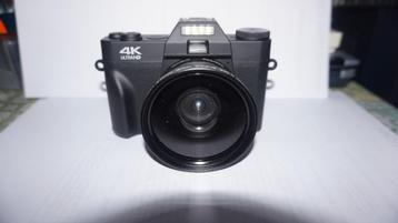 R10 Spiegelloze digitale camera beschikbaar voor biedingen