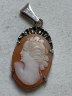Vintage Camee Hanger Zilver, Overige voorstellingen, Beige, Ophalen of Verzenden, Zo goed als nieuw