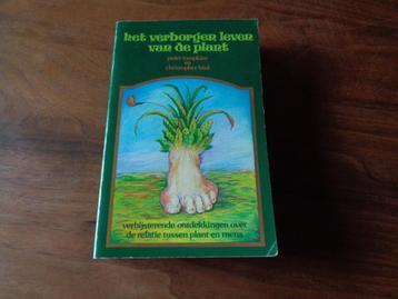 Het verborgen leven van de plant - Peter Tompkins e,a, beschikbaar voor biedingen