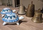 3 x bel koper / brons  en 2 x schilpad van porcelein, Antiek en Kunst, Antiek | Koper en Brons, Ophalen of Verzenden