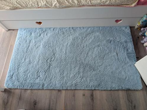 Comfy hoogpolig vloerkleed lichtblauw (80x150 cm), Huis en Inrichting, Stoffering | Tapijten en Kleden, Zo goed als nieuw, 200 cm of meer