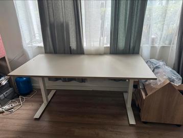 Ikea skarsta standing desk