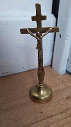Bijzondere klein koperen Limburgse kruisje,  zie foto's, Ophalen of Verzenden