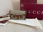 Gucci Horsebit 1955 mini bag - Nieuw met prijskaart, Sieraden, Tassen en Uiterlijk, Tassen | Damestassen, Ophalen, Nieuw, Bruin