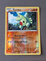 Fates collide 41/124 larvitar reverse, Ophalen of Verzenden, Gebruikt, Losse kaart, Foil