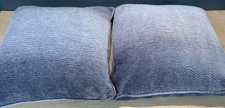 Macazz design kussens twv € 149,00 per stuk Eric Kuster, Huis en Inrichting, Woonaccessoires | Kussens, Nieuw, Overige kleuren