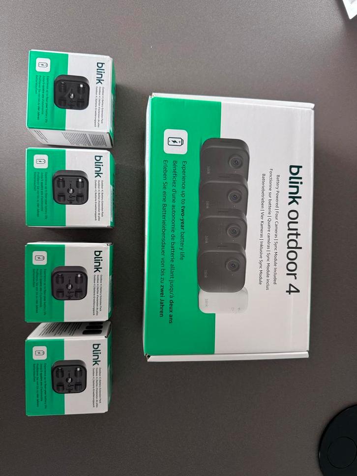 Blink Outdoor 4 +Batterij Pakket,4 Camera Systeem (395 euro), Audio, Tv en Foto, Videobewaking, Nieuw, Buitencamera, Ophalen of Verzenden